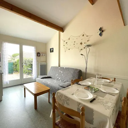 Maison T2 Mezzanine Avec Piscine, A 200m De La Mer, - Fr-1-224a-54 Semesterbostad *