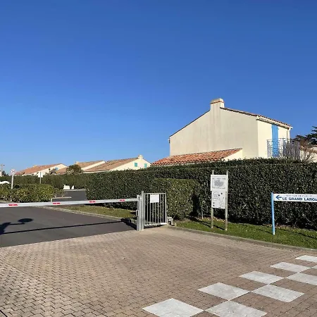 Maison T2 Mezzanine Avec Piscine, A 200m De La Mer, - Fr-1-224a-54 Σπίτι διακοπών *